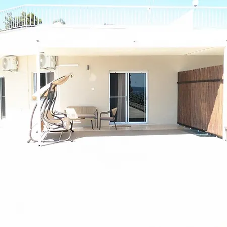 Beachfront Apartment Nea Moudania Exterior photo